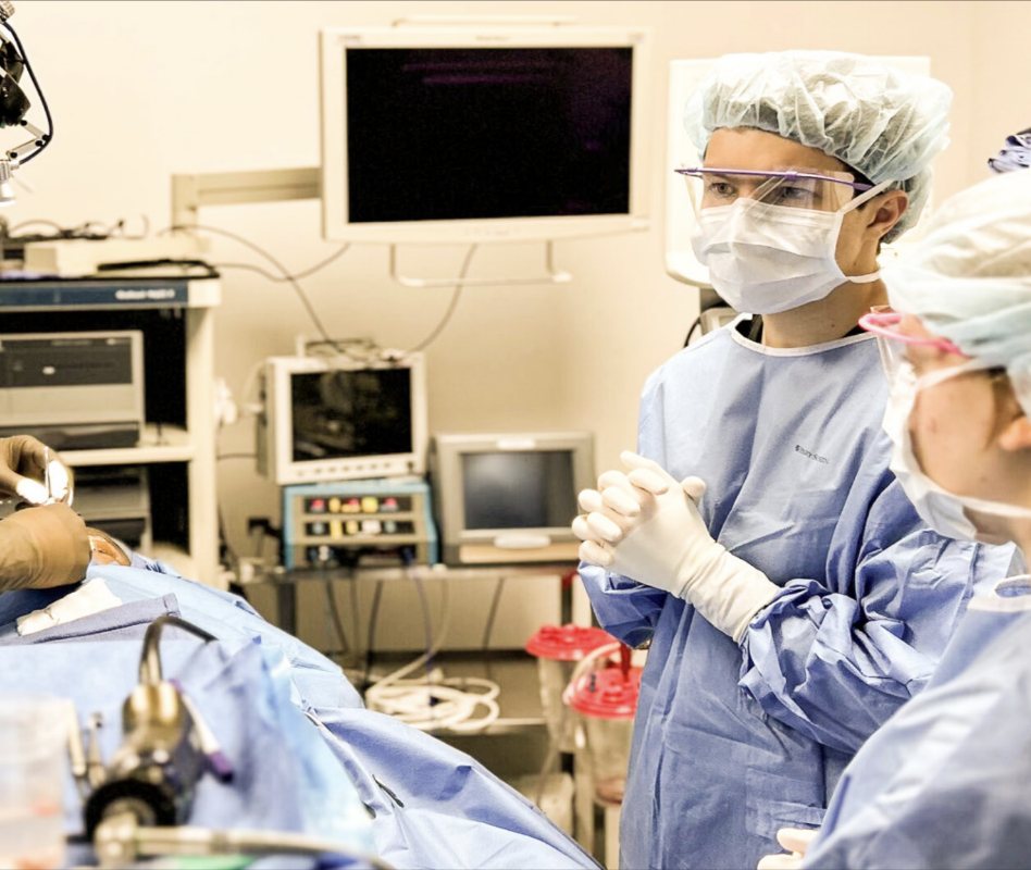 Jake Pessin '25 Observes A Functioning Operating Room